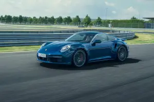 Porsche 911 Turbo 2020 - 10