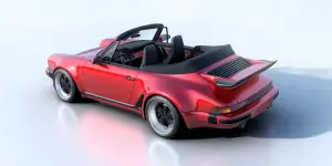 Porsche 911 Turbo 930 Singer restomod - Foto