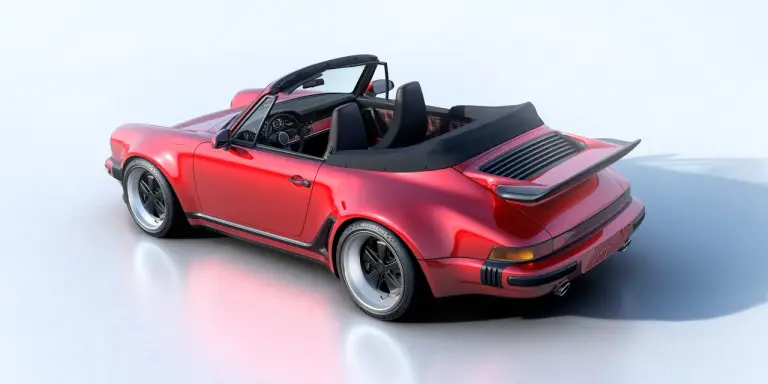 Porsche 911 Turbo 930 Singer restomod - Foto - 13