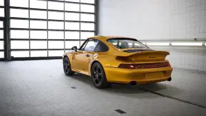 Porsche 911 Turbo 993 Project Gold