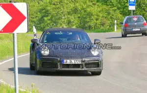 Porsche 911 Turbo Cabrio 2020 - Foto spia 15-05-2018