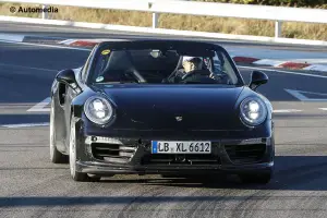 Porsche 911 Turbo Cabriolet 2016 - Foto spia 18-11-2014