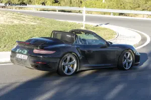 Porsche 911 Turbo Cabriolet 2016 - Foto spia 18-11-2014 - 5