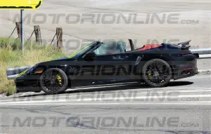 Porsche 911 Turbo Cabriolet 2020 - foto spia  - 2