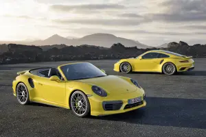 Porsche 911 Turbo e 911 Turbo S MY 2016 - 5