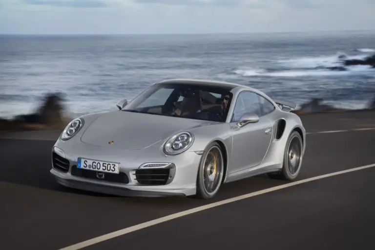 Porsche 911 Turbo e Turbo S 2014 - 5