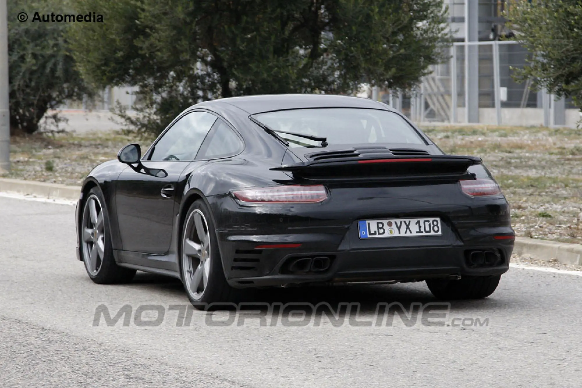 Porsche 911 Turbo Facelift 2015 - Foto spia 14-12-2013 - 6
