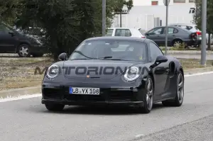 Porsche 911 Turbo MY 2016 - Foto spia 11-08-2015