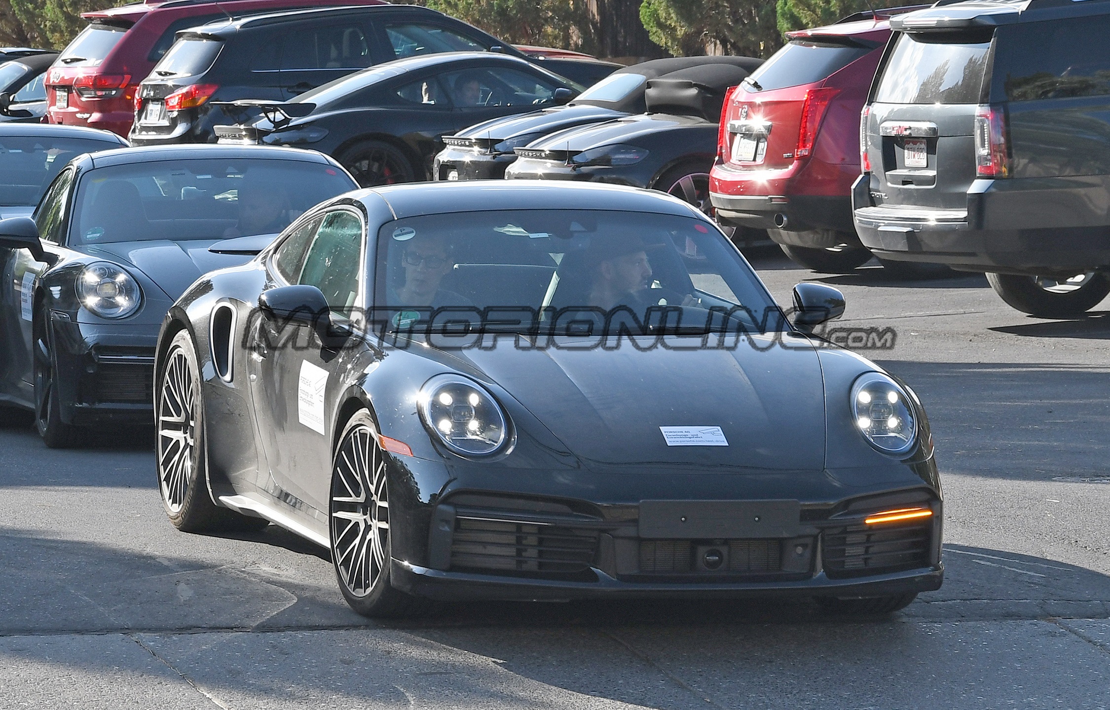 Porsche 911 Turbo S 2020 - Foto spia 27-09-2019