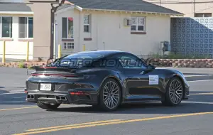 Porsche 911 Turbo S 2020 - Foto spia 27-09-2019