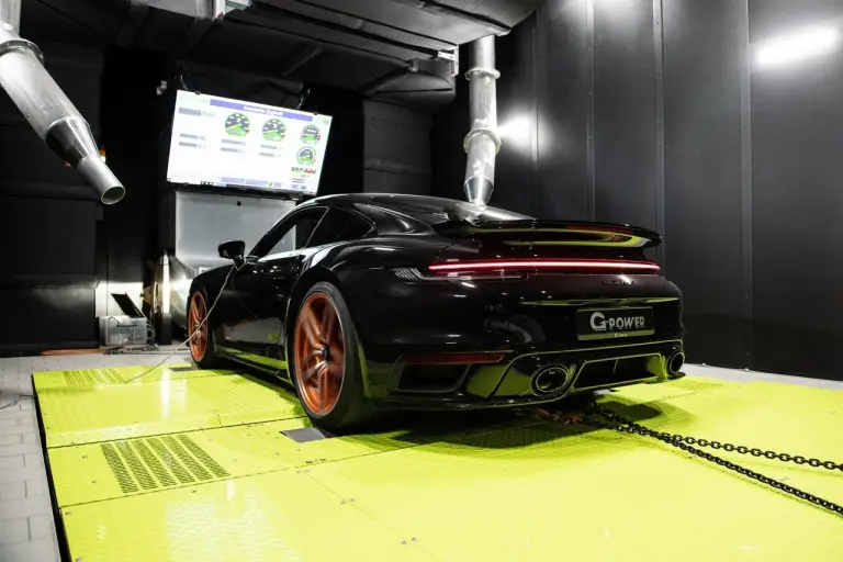 Porsche 911 Turbo S by G-Power - Foto - 8