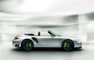 Porsche 911 Turbo S Edition 918 Spyder - 3