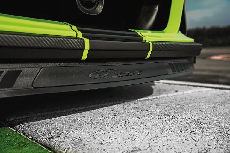 Porsche 911 Turbo S 