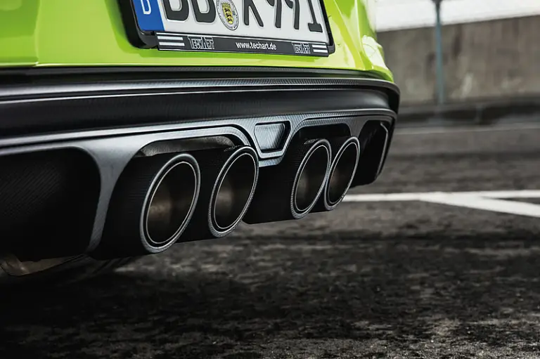 Porsche 911 Turbo S 