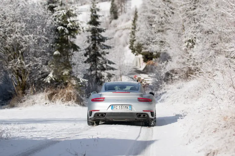 Porsche 911 Turbo S Prova su Strada 2017 - 21