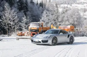 Porsche 911 Turbo S Prova su Strada 2017 - 22