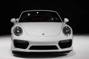 Porsche 911 Turbo S - Salone di Detroit 2016