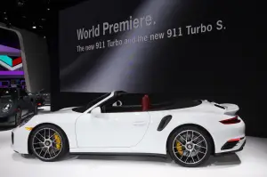 Porsche 911 Turbo S - Salone di Detroit 2016