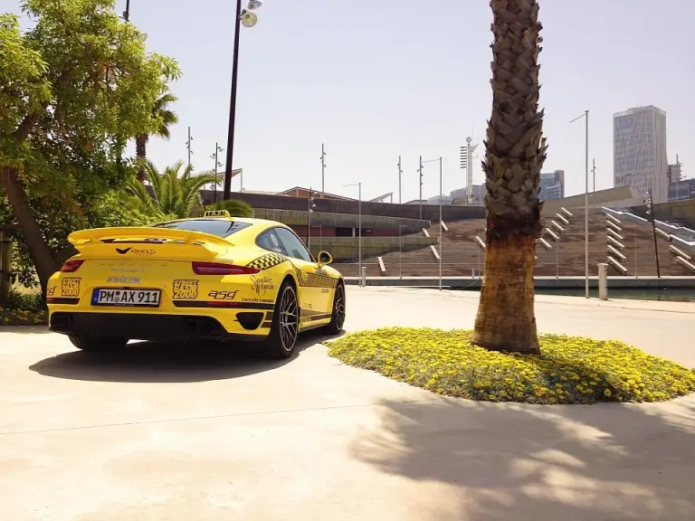 Porsche 911 Turbo S - Taxi - 2