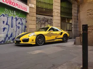 Porsche 911 Turbo S - Taxi