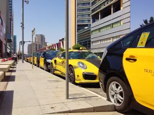 Porsche 911 Turbo S - Taxi