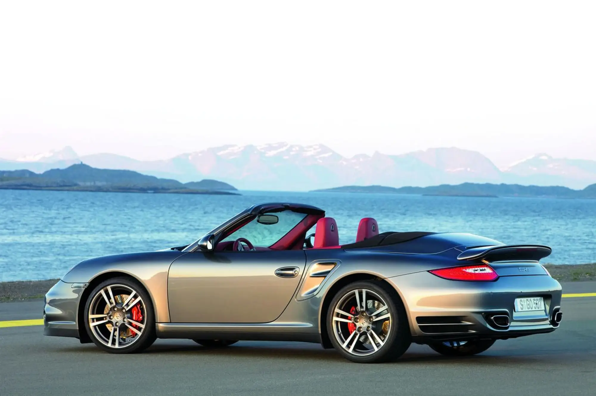 Porsche 911 Turbo - 3