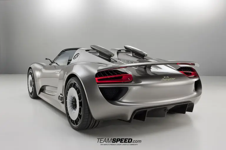 Porsche 918 Spyder (2) - 4