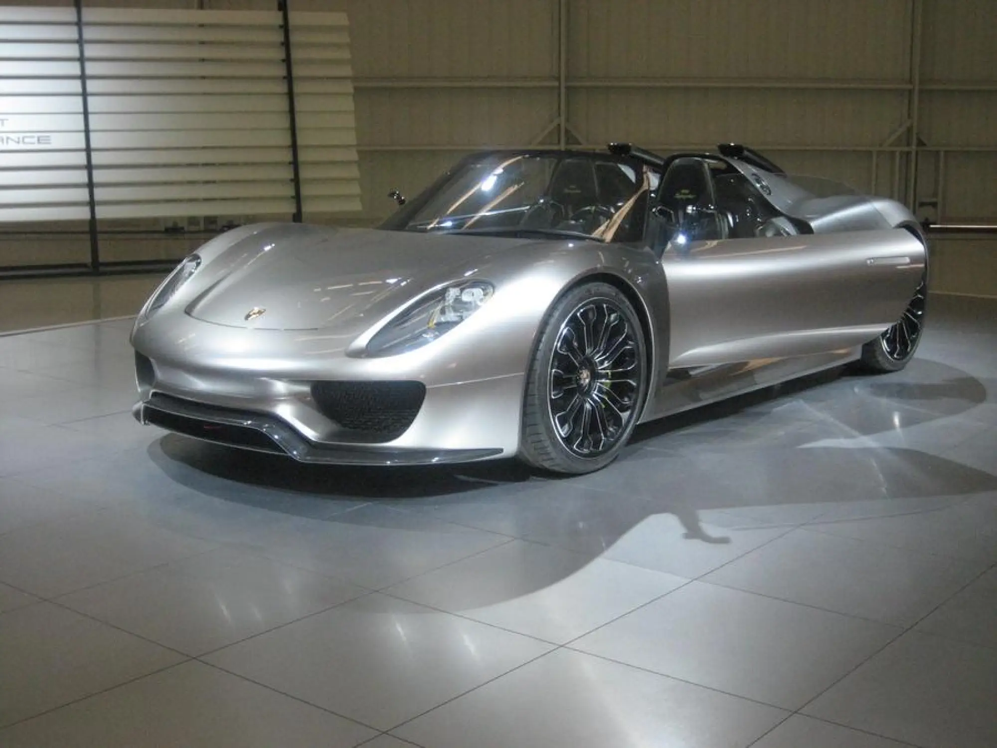 Porsche 918 Spyder a Pebble Beach - 5