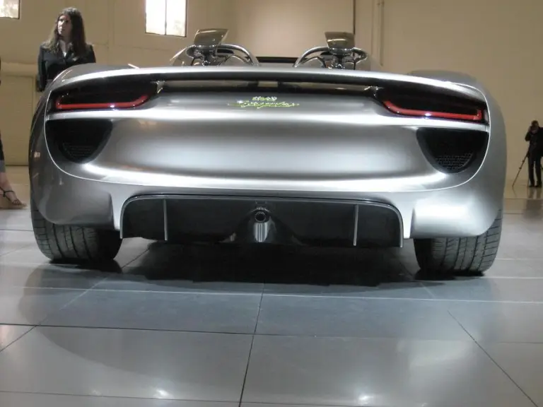 Porsche 918 Spyder a Pebble Beach - 22