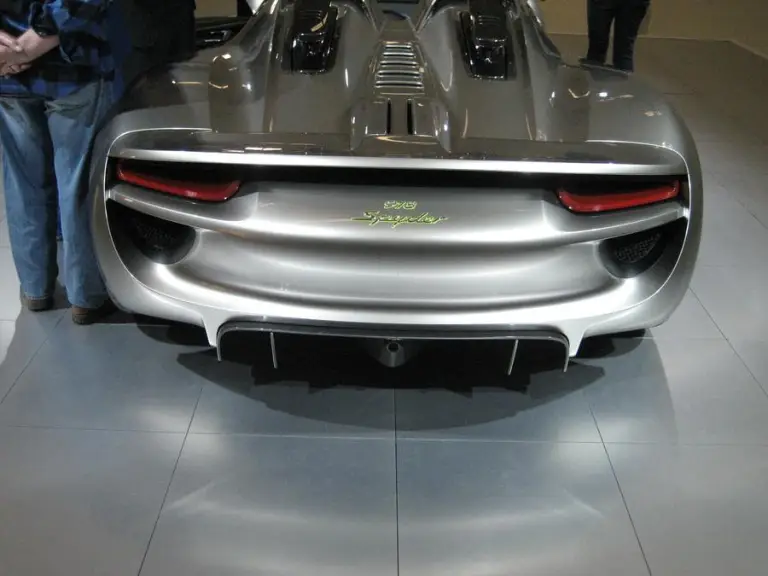 Porsche 918 Spyder a Pebble Beach - 26