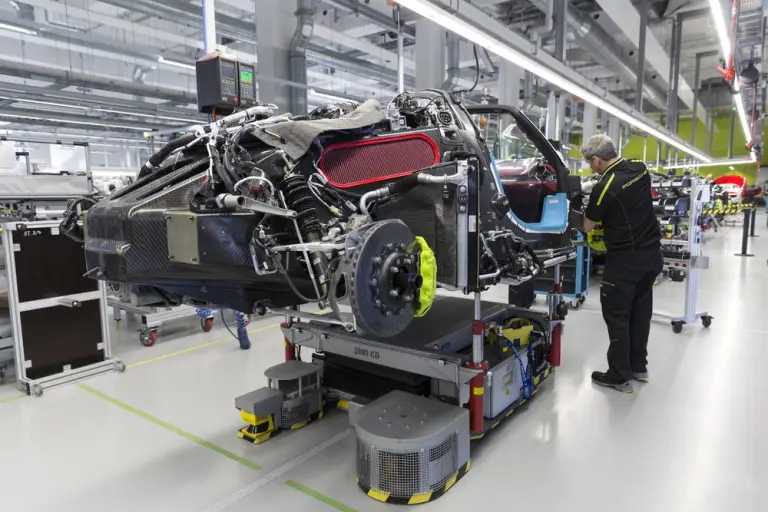 Porsche 918 Spyder - Costruzione - 3