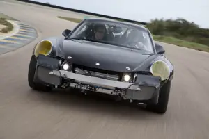 Porsche 918 Spyder Naked