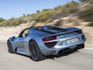 Porsche 918 Spyder - Nuove foto 