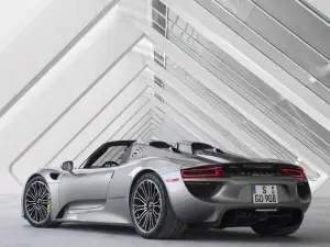 Porsche 918 Spyder - Nuove foto 