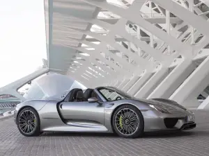 Porsche 918 Spyder - Nuove foto  - 12