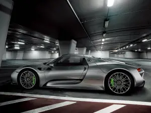 Porsche 918 Spyder - Nuove foto 