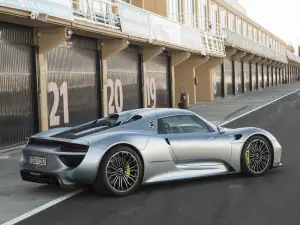 Porsche 918 Spyder - Nuove foto 