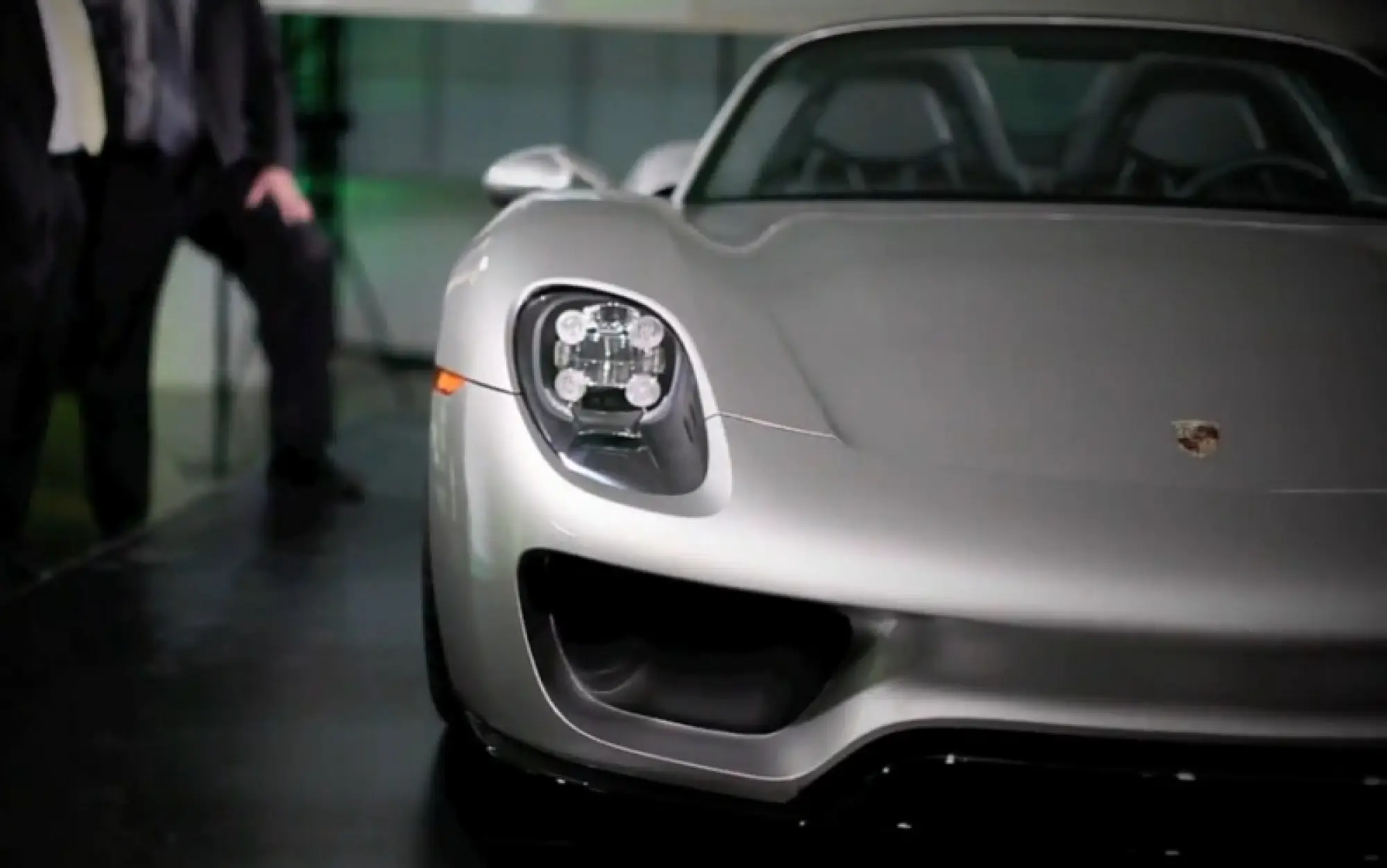 Porsche 918 Spyder versione definitiva - 3