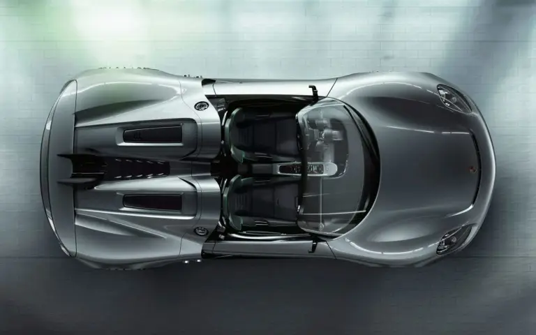Porsche 918 Spyder - 24
