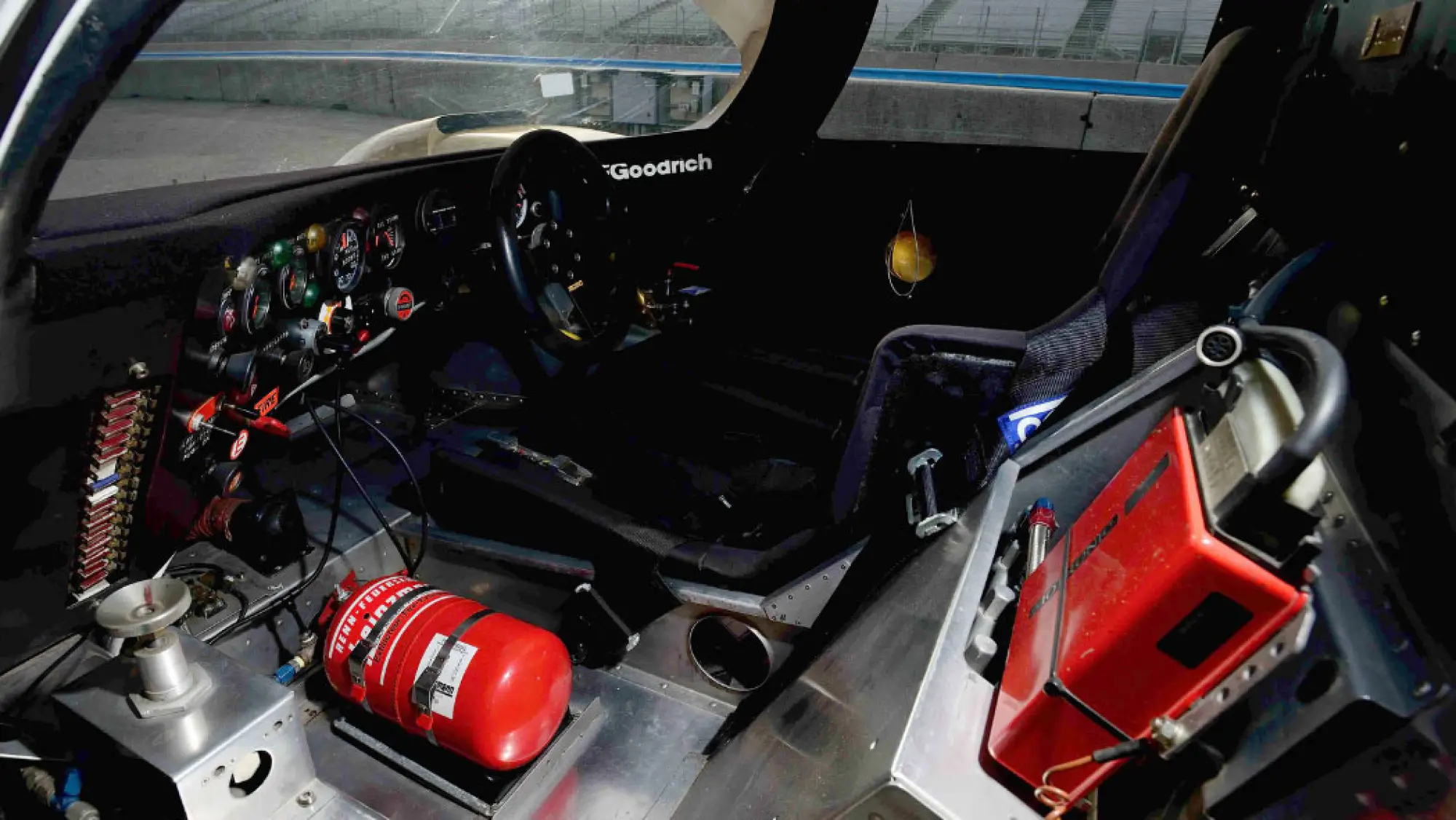 Porsche 962 (Miller/BFGoodrich Busby Racing) - 4