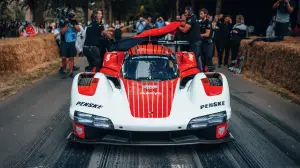 Porsche 963 - Foto - 17