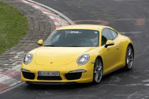 Porsche 991 Carrera 4S foto spia