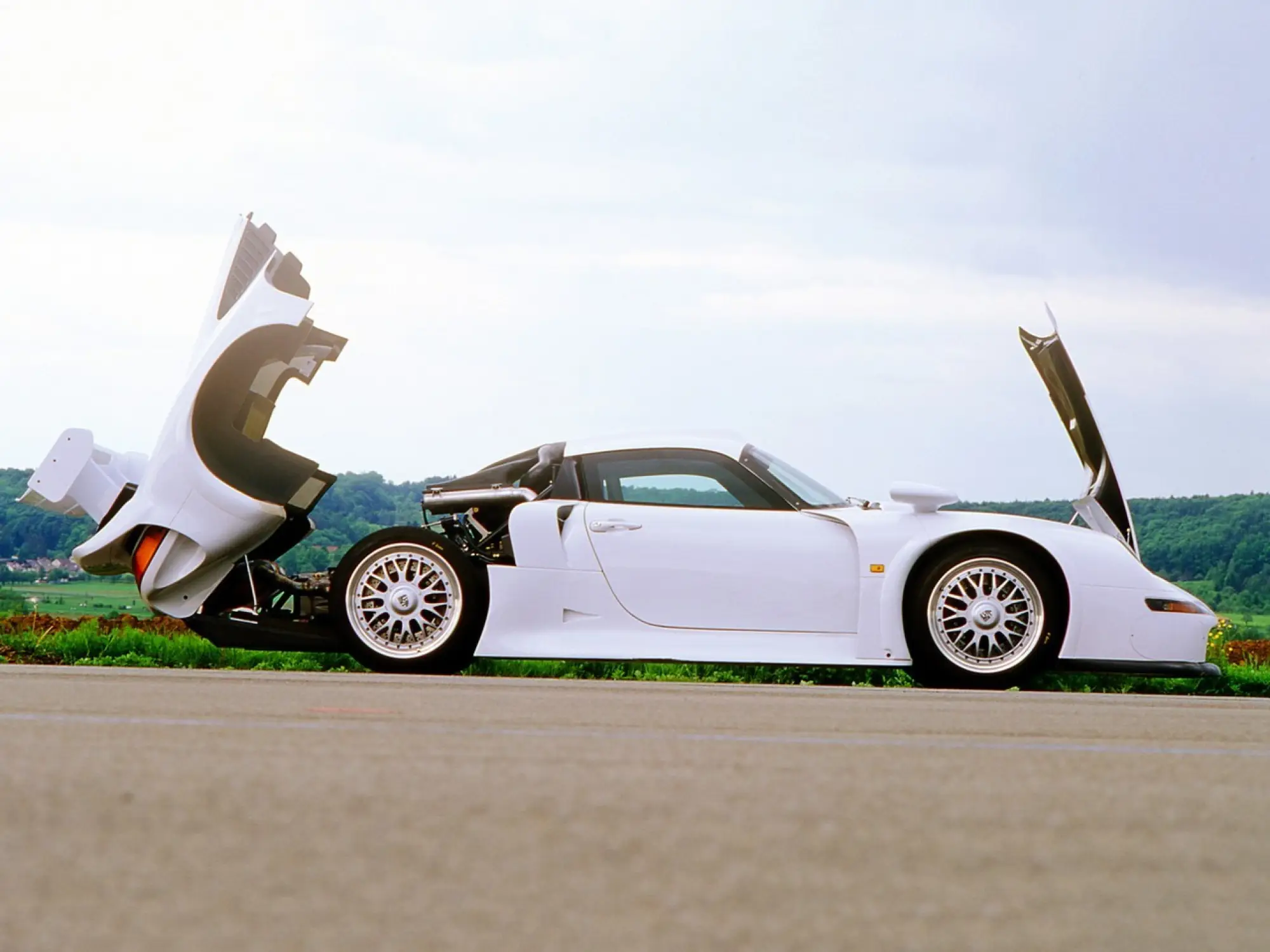 Porsche 991 GT1 Strassenversion - 6