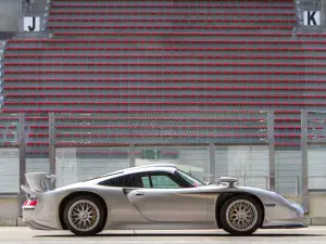 Porsche 991 GT1 Strassenversion