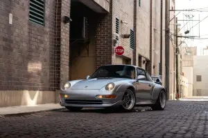 Porsche 993 GT2 RM Sotheby's - 38
