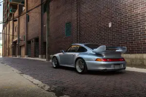 Porsche 993 GT2 RM Sotheby's - 39