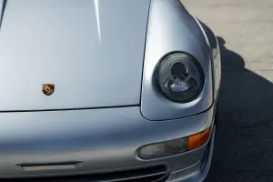 Porsche 993 GT2 RM Sotheby's - 26