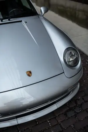 Porsche 993 GT2 RM Sotheby's - 43