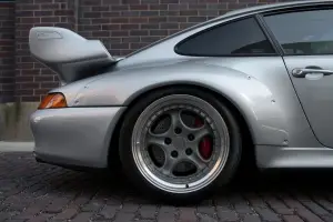 Porsche 993 GT2 RM Sotheby's - 46