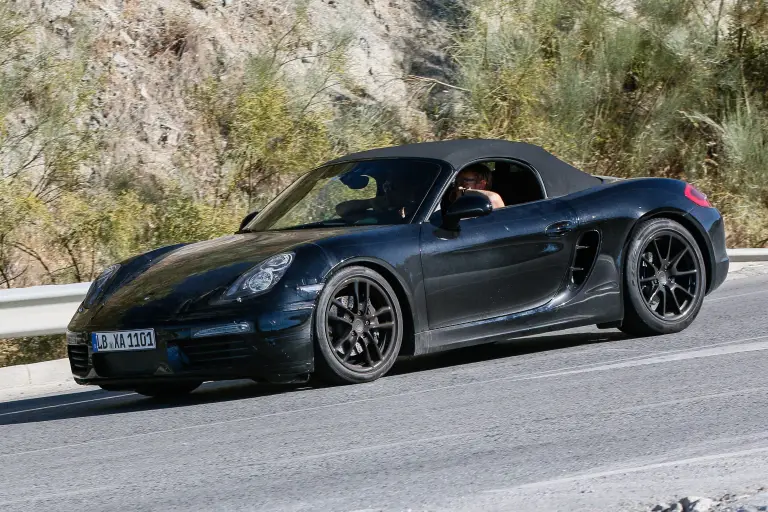 Porsche Boxster 2016 - Foto spia 10-07-2014 - 2